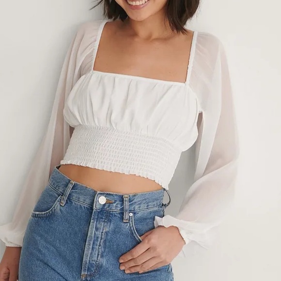 NA-KD WHITE BLOUSE NWOT - Picture 1 of 4